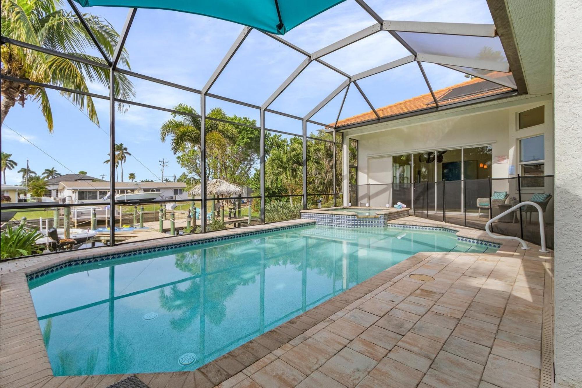 Villa Azurro, Cape Coral Luaran gambar