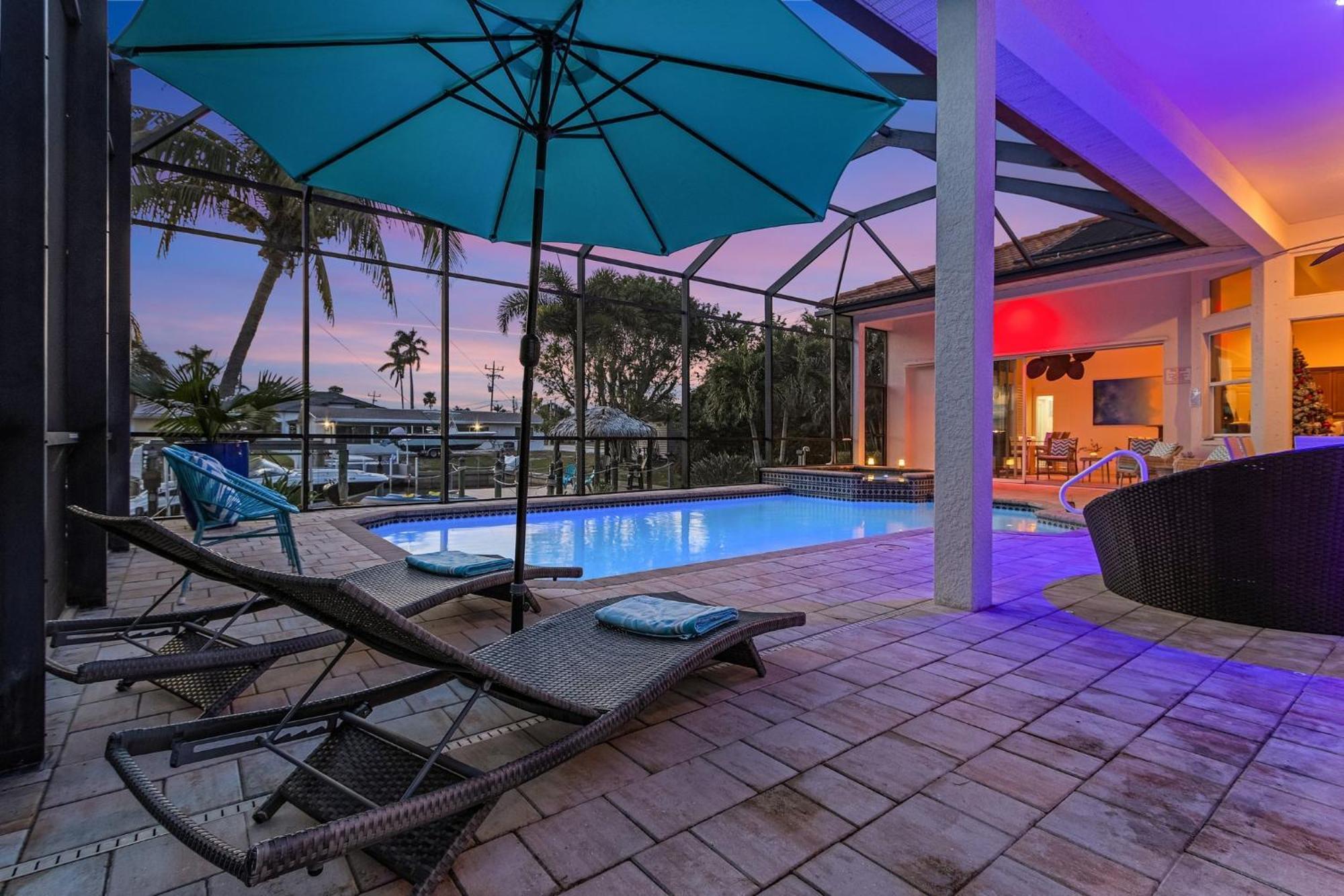 Villa Azurro, Cape Coral Luaran gambar